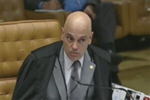 P/ quem não lembra: Moraes falando sobre críticas