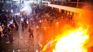 Protestos contra vacinação obrigatória, Passaporte Sanitário e vacinação em crianças