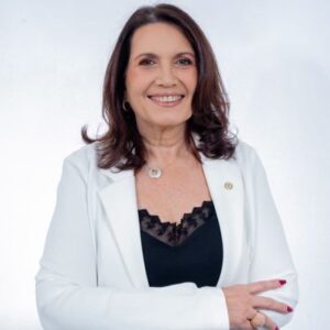 Como PT destrói a DEMOCRACIA que diz proteger | Congresso Brasil Paralelo | Bia Kicis